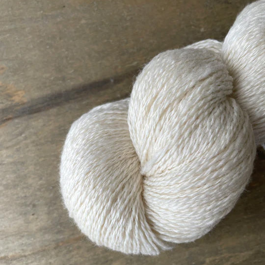 GOR Woollen Mill - Pure Merino Worsted Skein